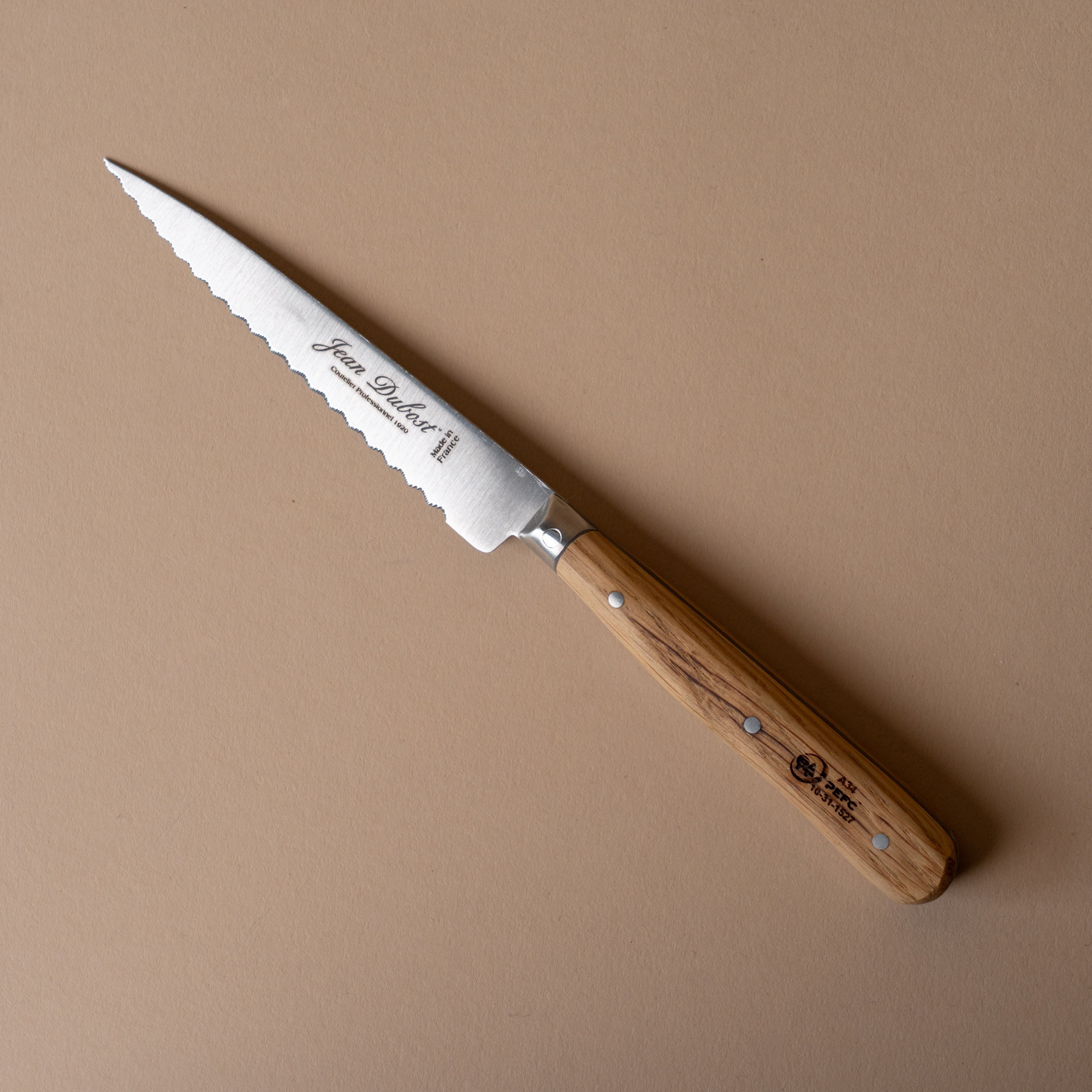 Serrated Utility Knife with Oak Handle knife David Shaw