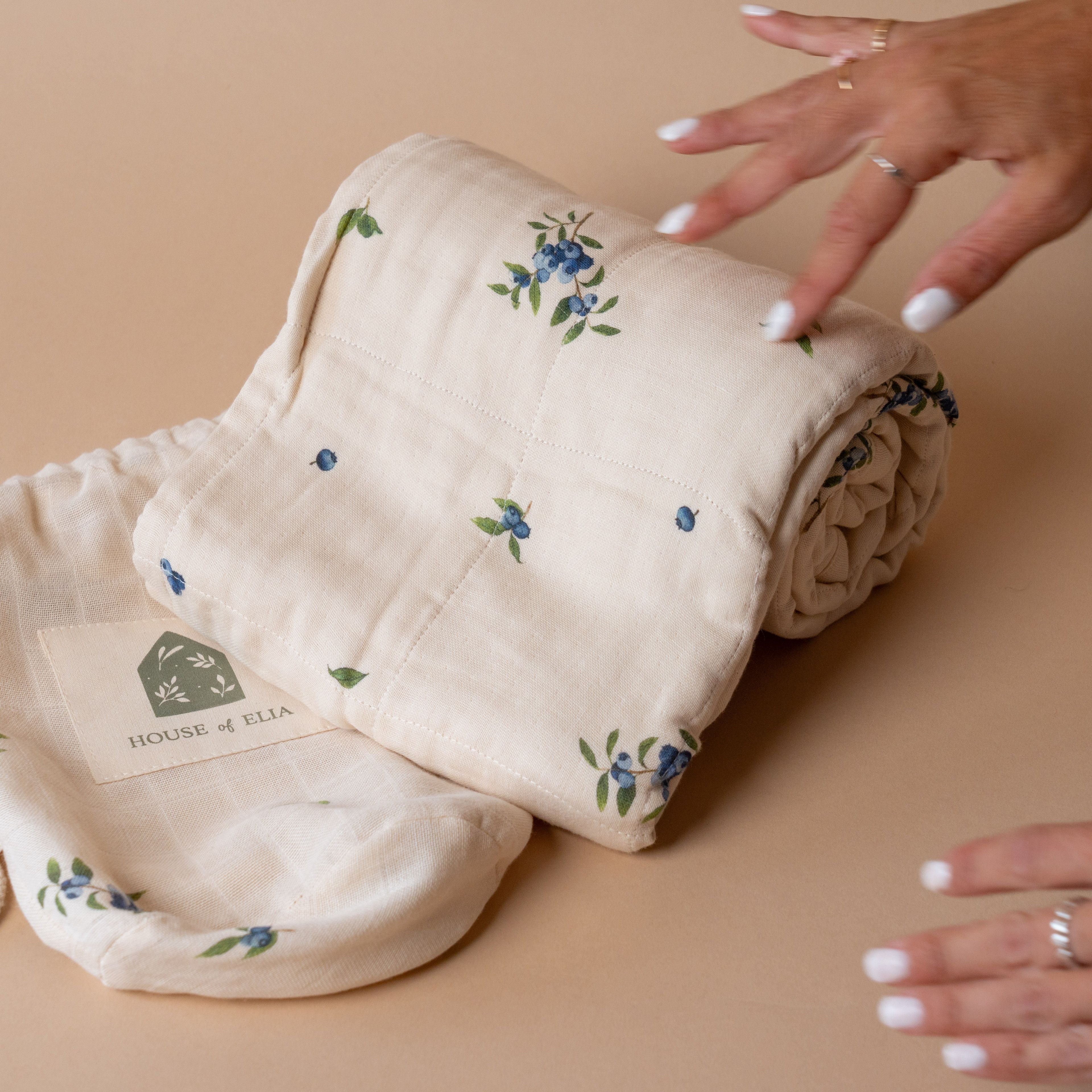 Blueberry Pattern Muslin Quilt FINNBIRD - blanket House of Elia (Faire)