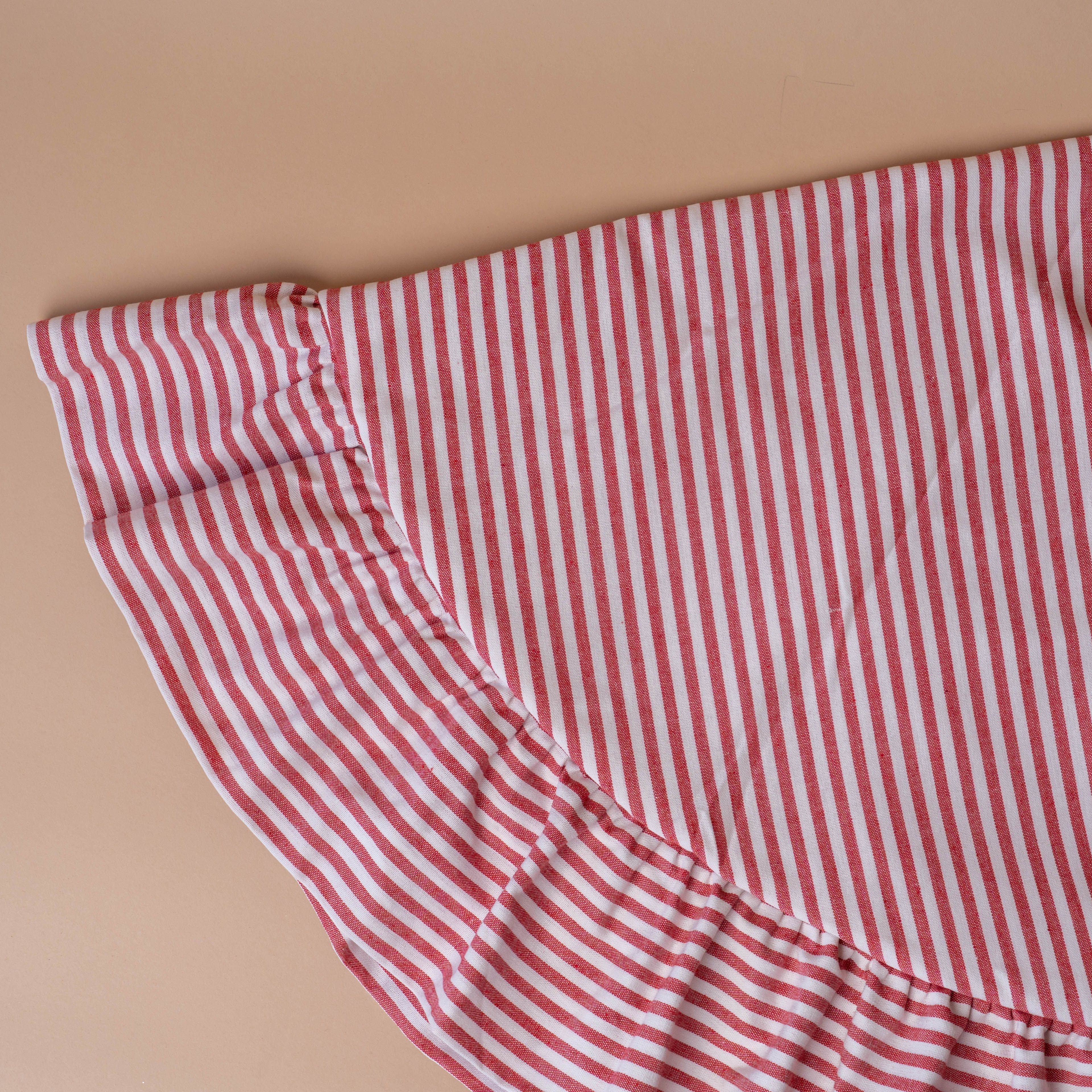 Ruffle Tree Skirt