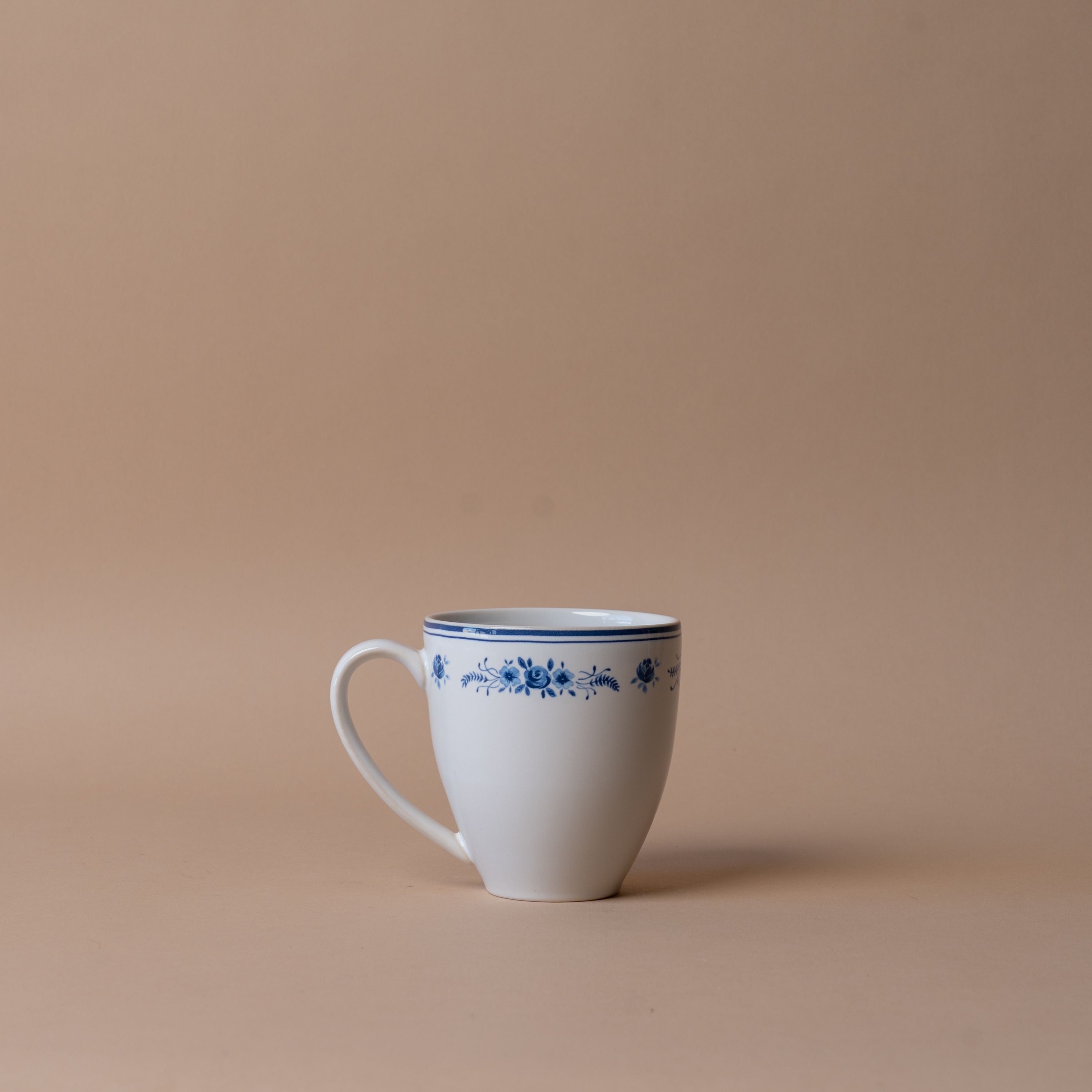 Blue & White Floral Mug dinnerware David Shaw