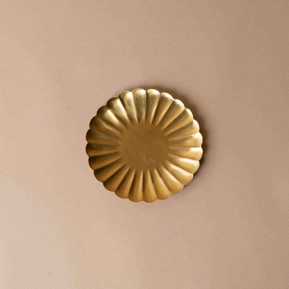 Handmade Brass Petal Dish dish Fog Linen Work Medium