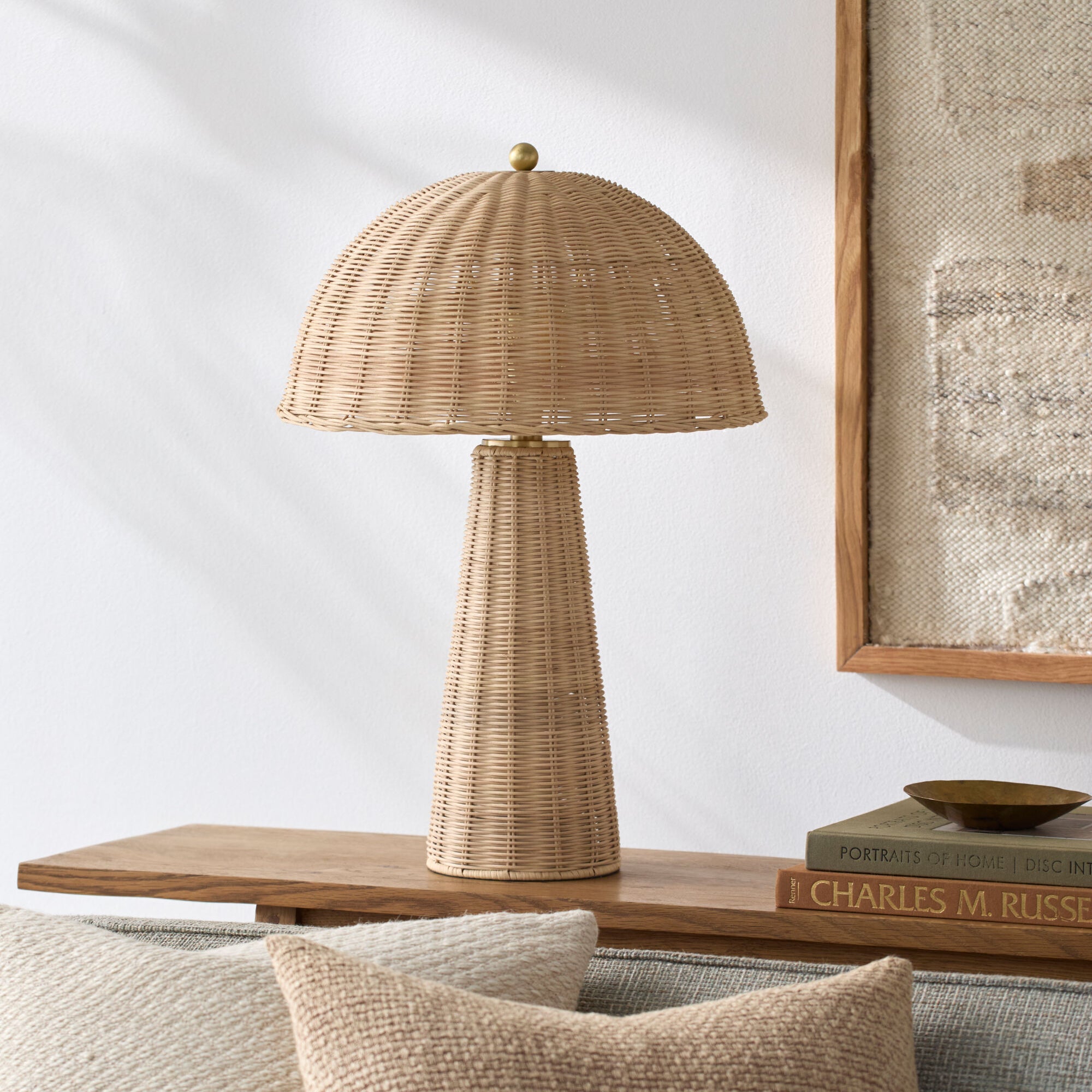 Navez Accent Table Lamp LIGHTING - table lamp Surya