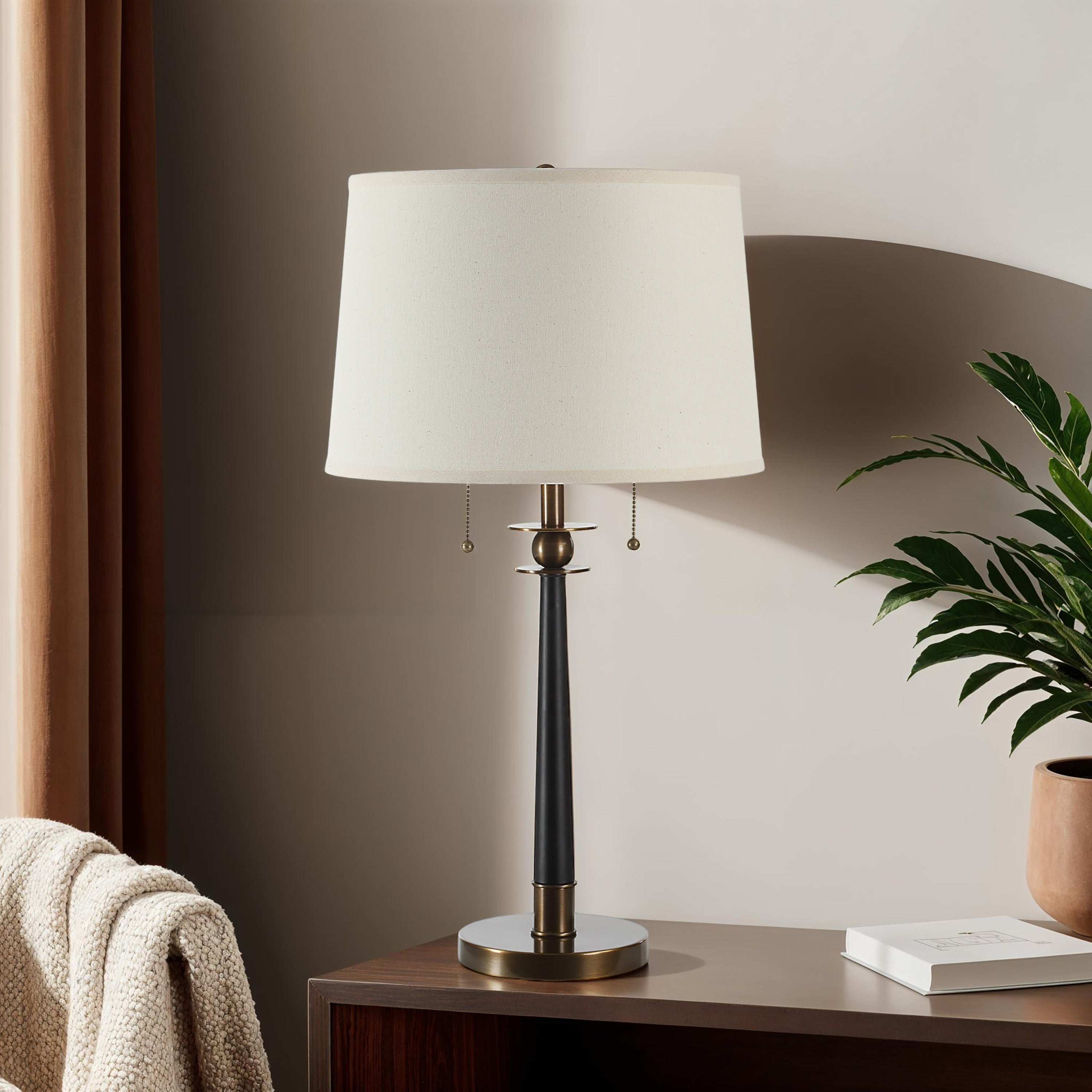 Albany Table Lamp – view 2