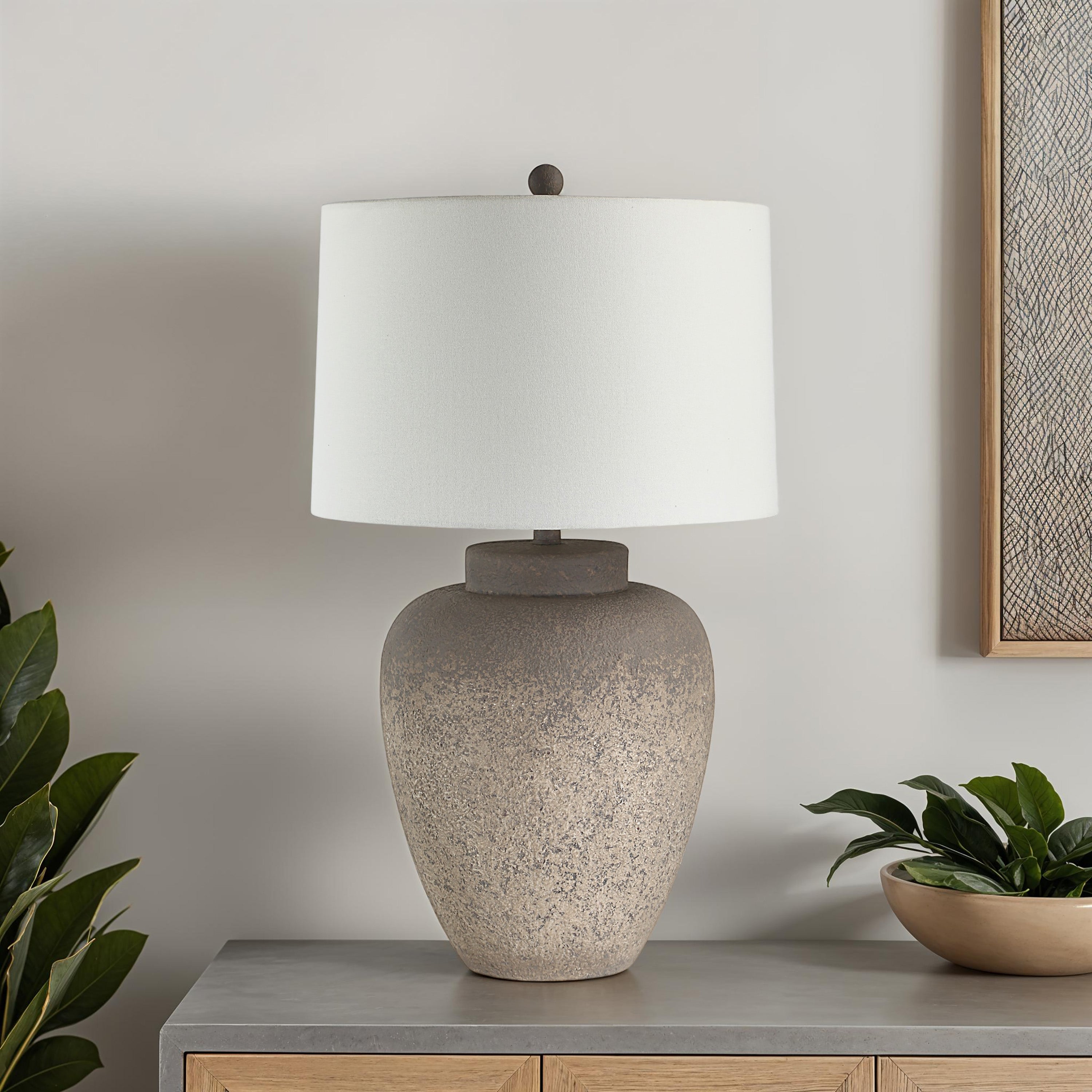 Latuva Table Lamp – view 2