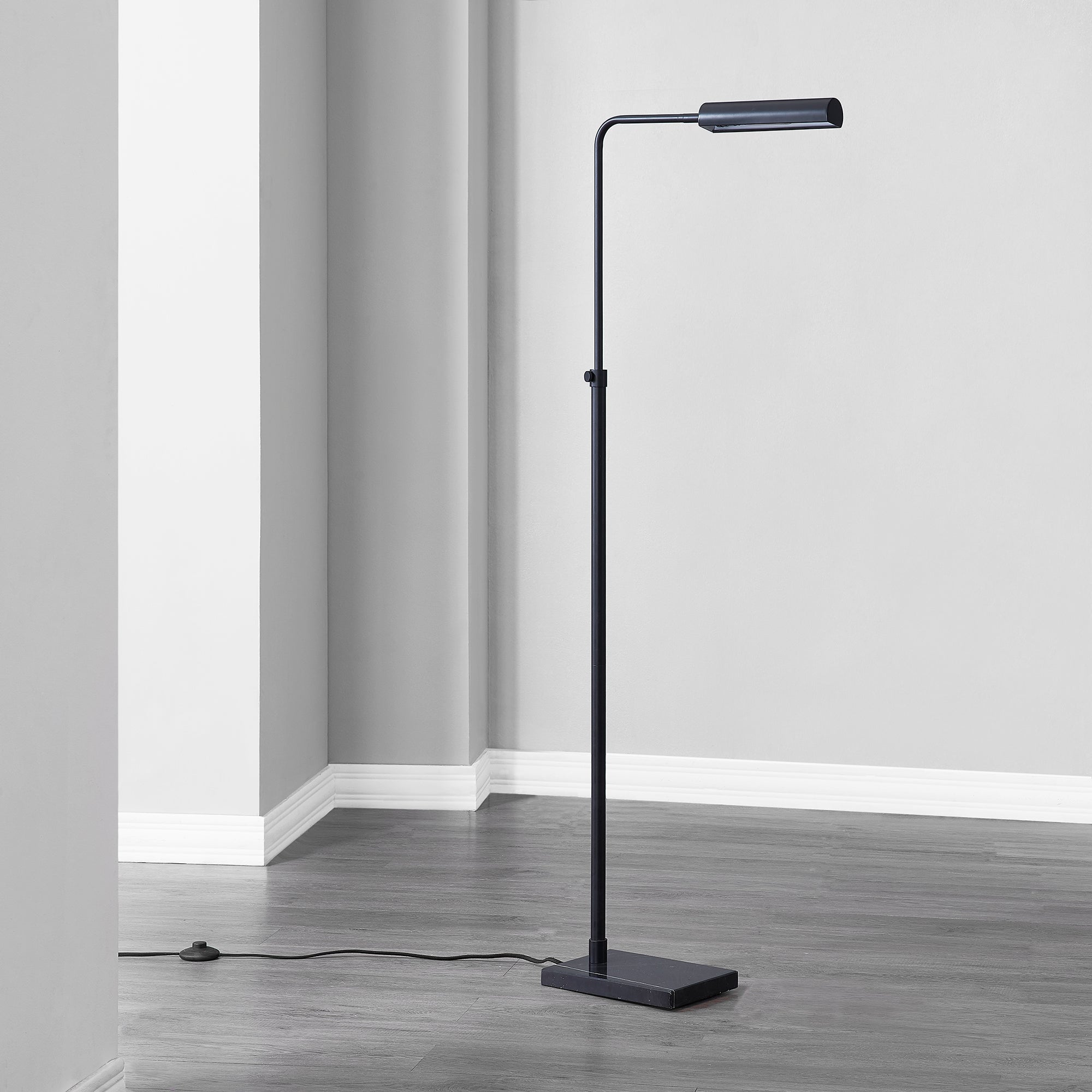 Fabian Floor Lamp – view 2