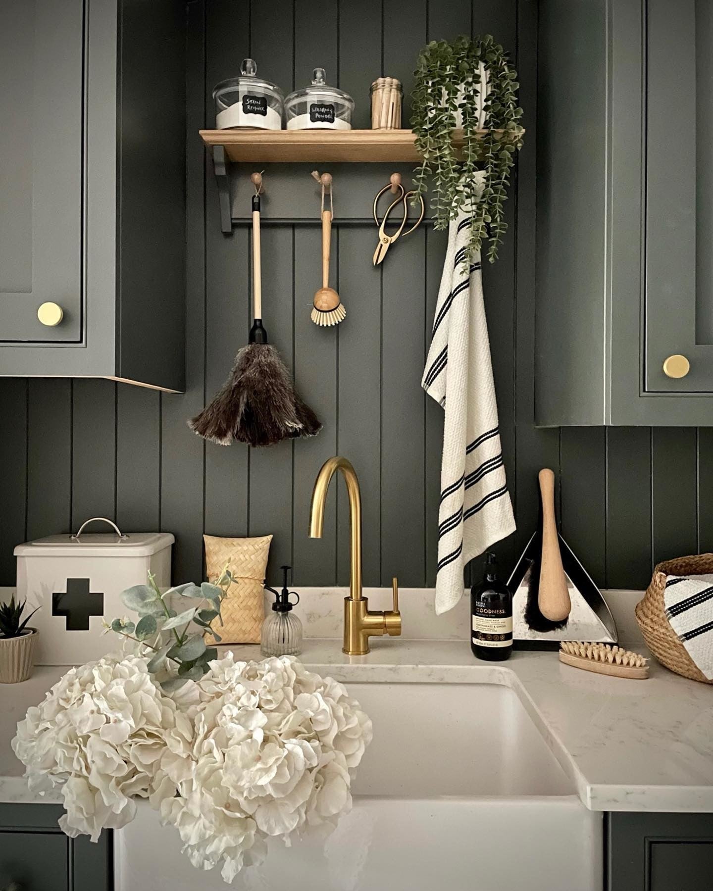 Farrow & Ball Down Pipe No. 26 PAINT - Farrow & Ball Farrow & Ball