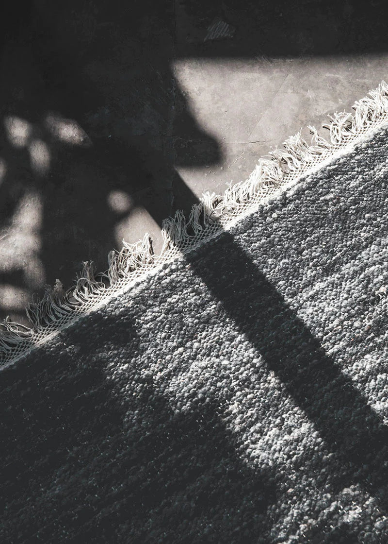 Aquarius Charcoal Rug - Rug & Weave