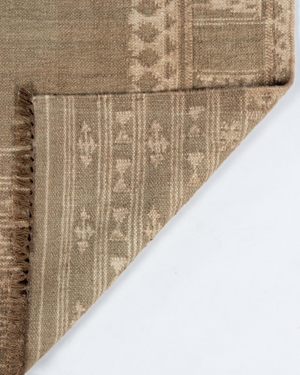 Duar Kaba Sand RUGS - patterned Momeni