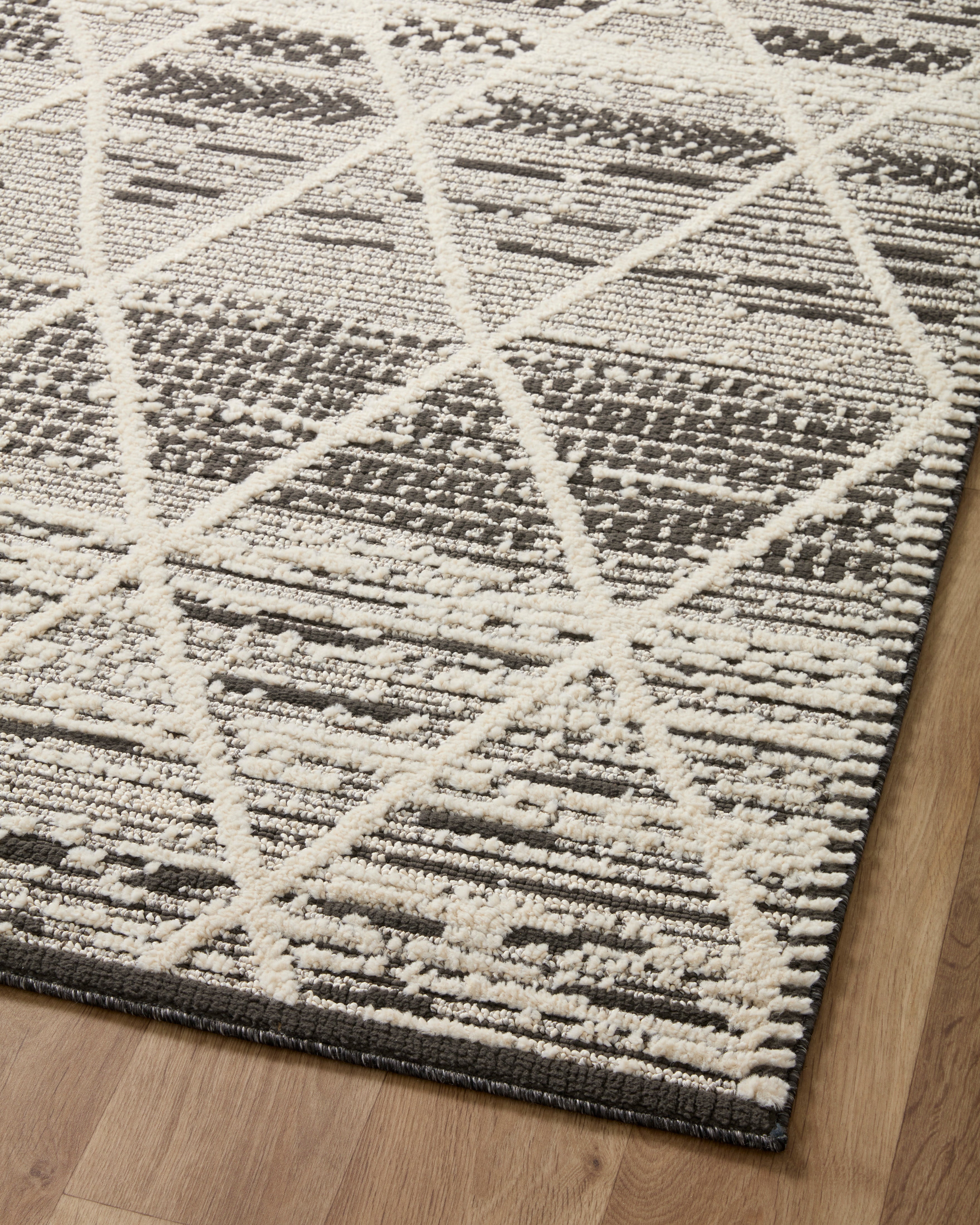 Loloi Fabian Charcoal / Ivory Diamond Rug 2-RUGS - patterned Loloi