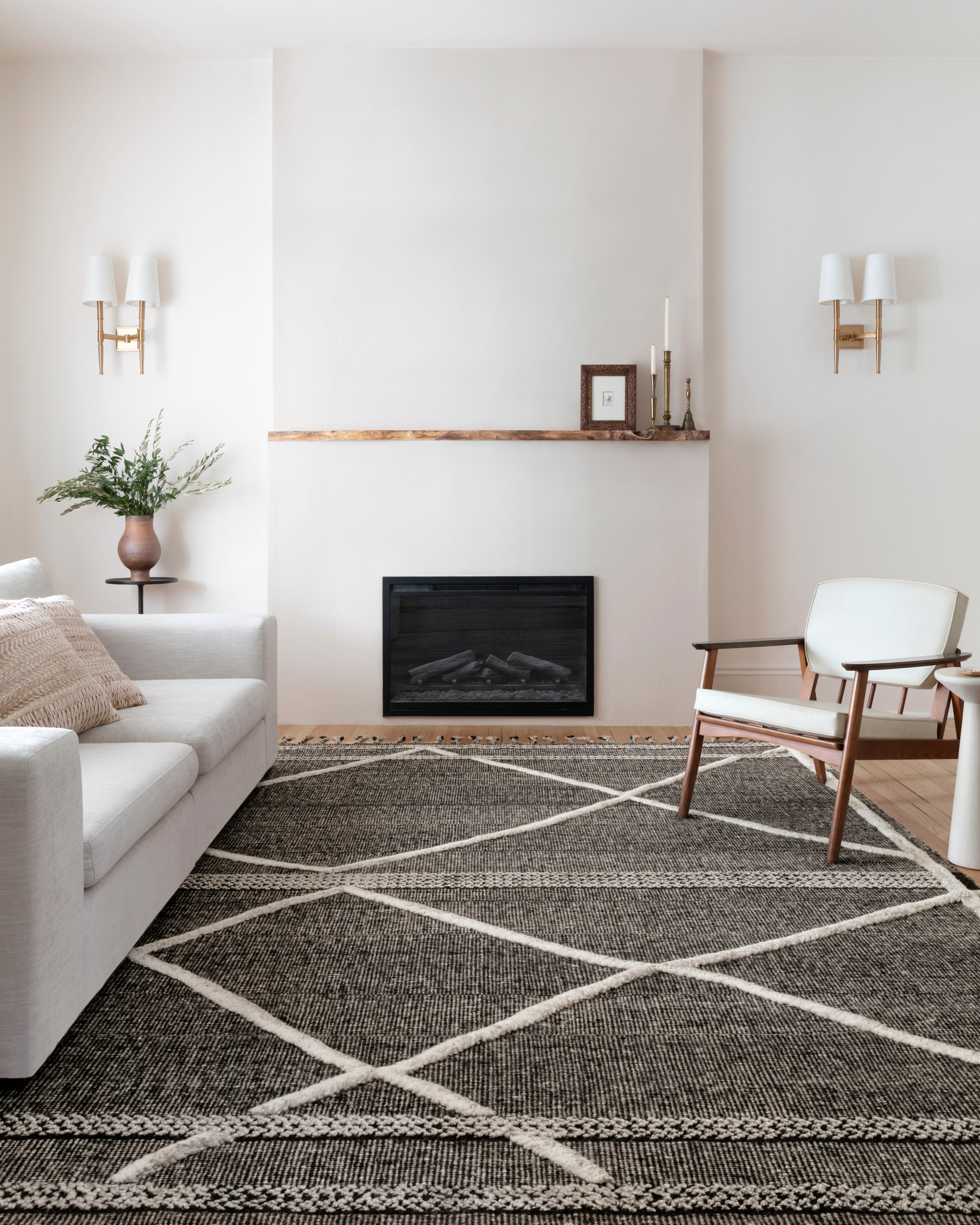 Loloi Iman Beige / Charcoal Rug RUGS - patterned Loloi