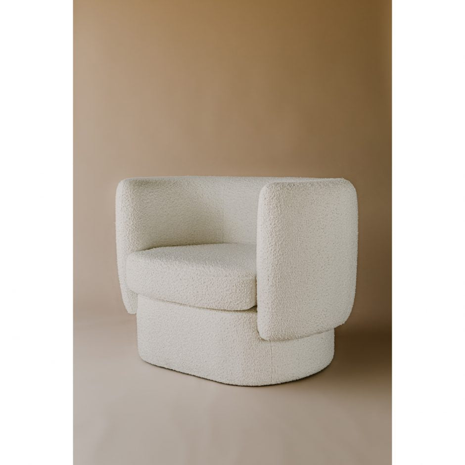 Kory Chair FURNITURE - accent chair Moe's Furniture