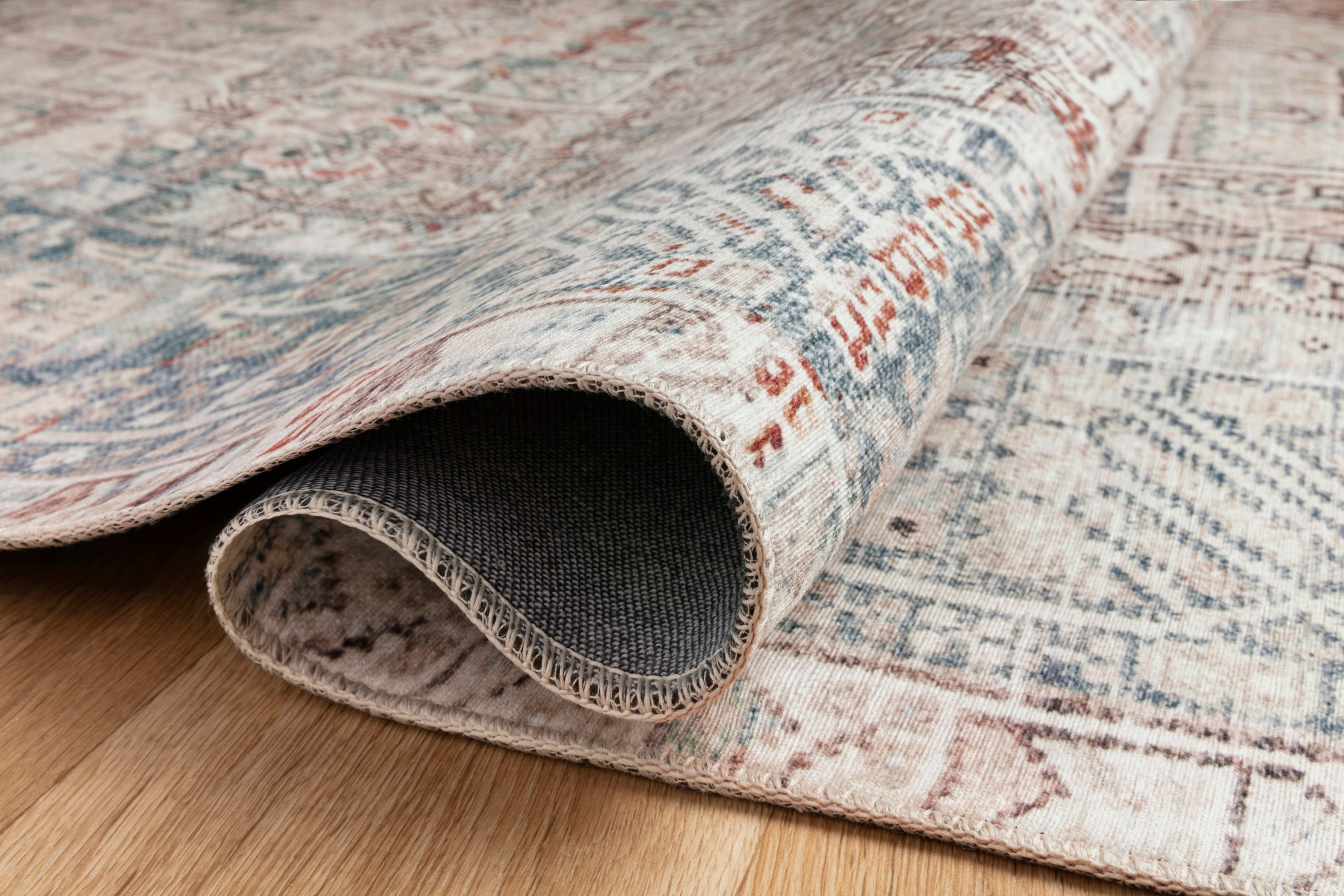 Chris Loves Julia x Loloi Jules Natural / Ocean Rug 0-patterned Loloi