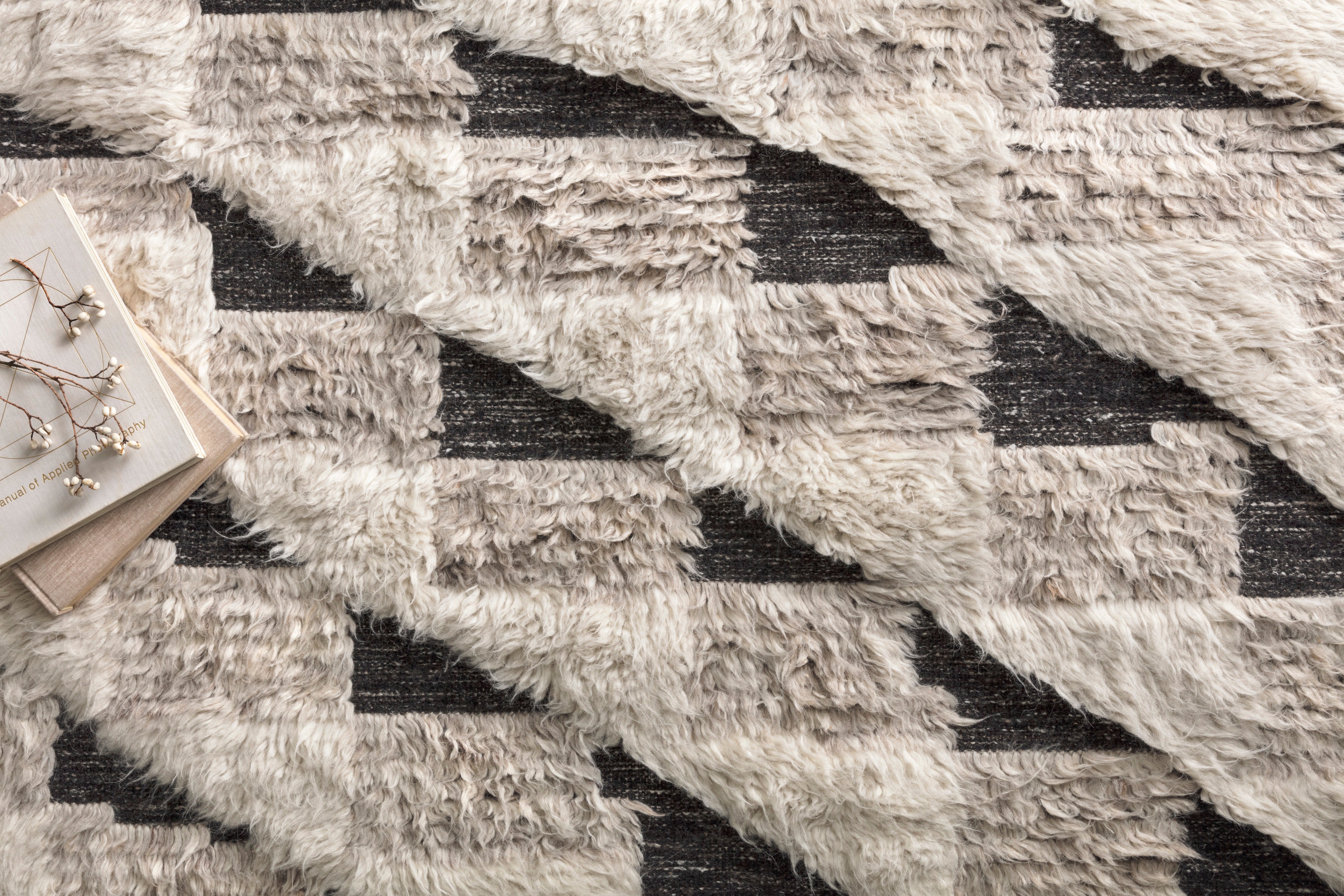 Loloi Khalid Natural / Black Rug RUGS - wool Loloi