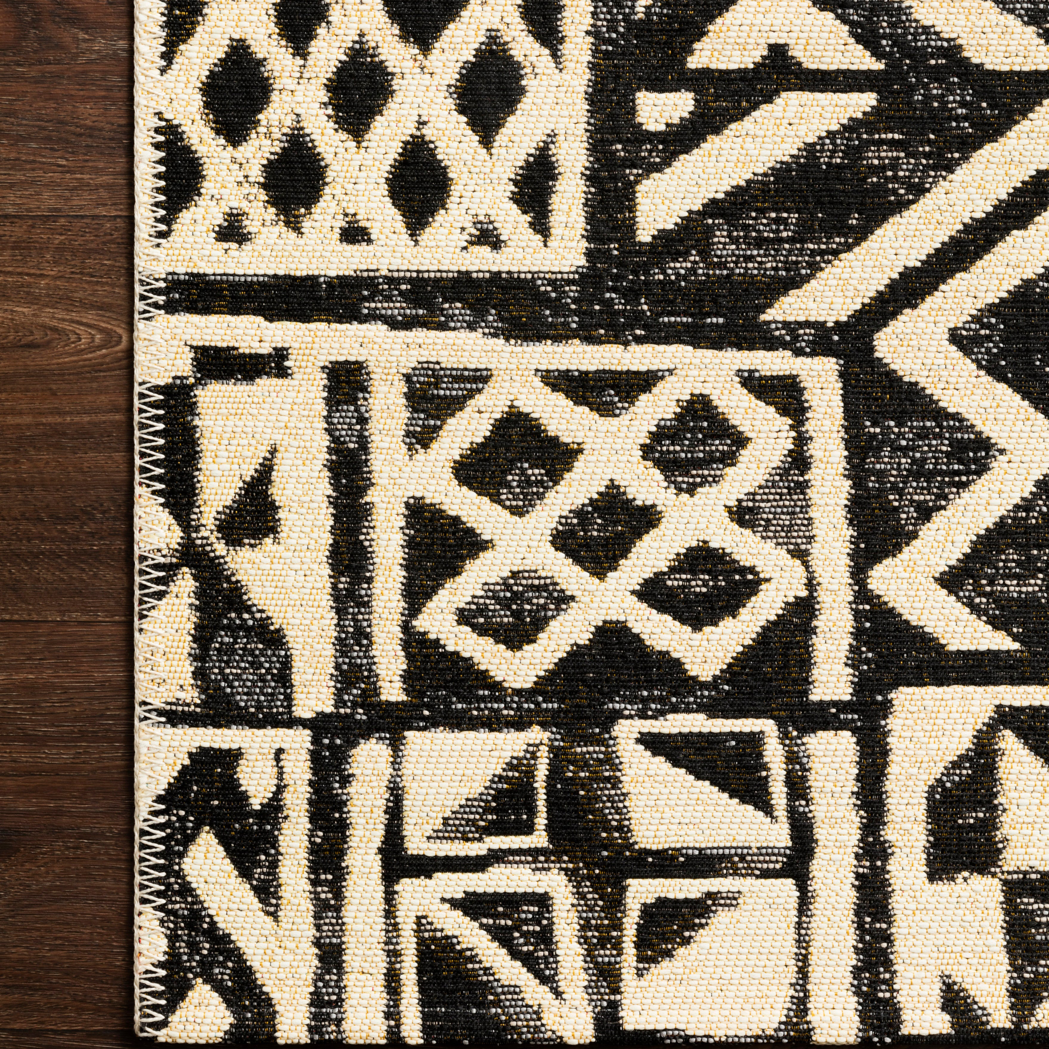 Loloi Mika Ivory / Black Rug - Rug & Weave