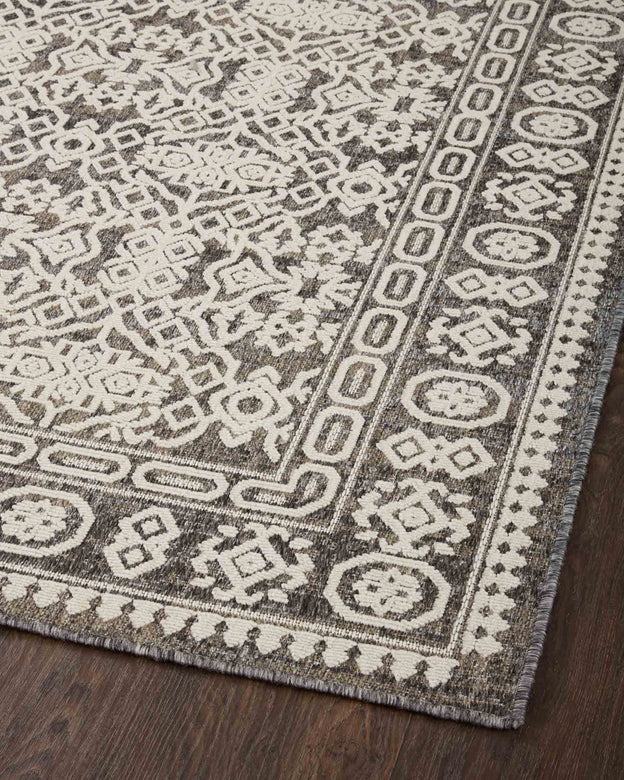 OVERSTOCK RUG - Loloi Rainier Pebble / Ivory Outdoor Rug - 5'3" x 7'7" IN STORE - Sale Rugs Loloi