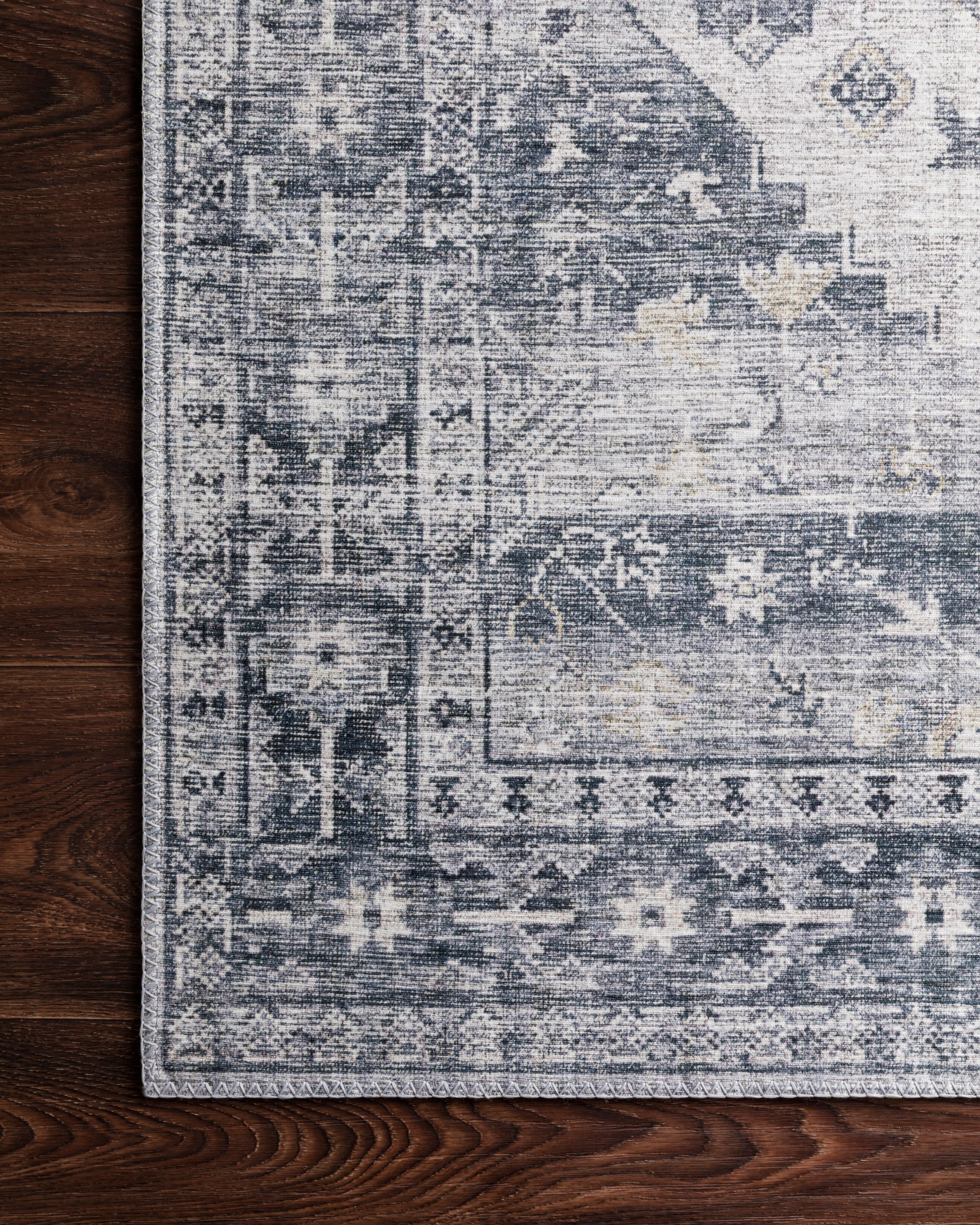 Loloi Skye Silver / Grey Rug patterned rugs Loloi