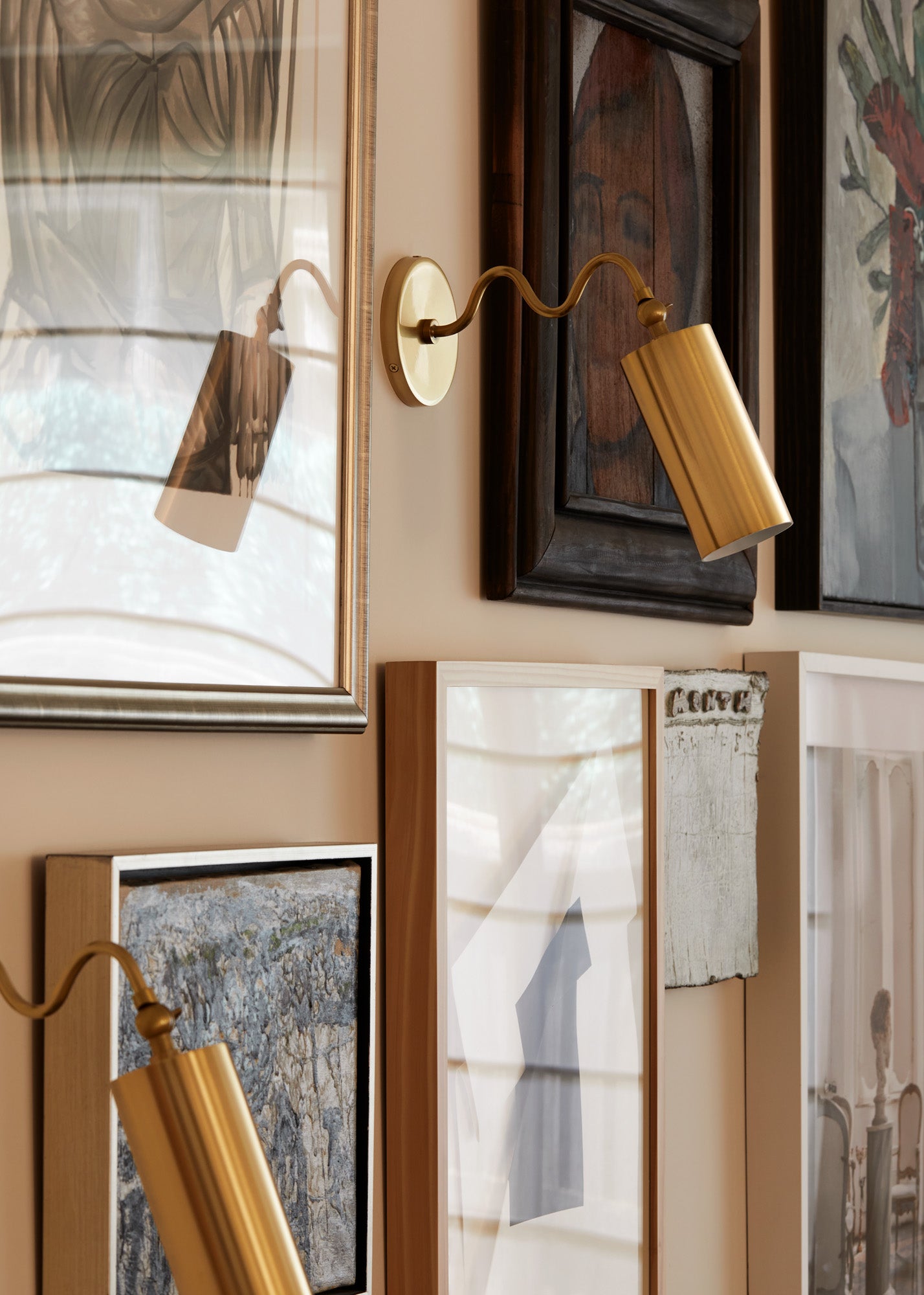 Bea Wall Sconce LIGHTING - sconce Hudson Valley Lighting