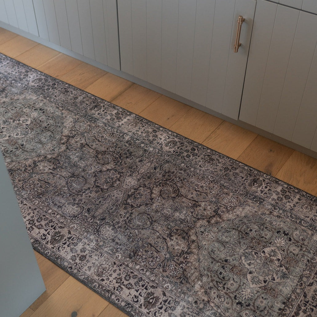 Loloi Layla Taupe / Stone Rug 1-patterned Loloi