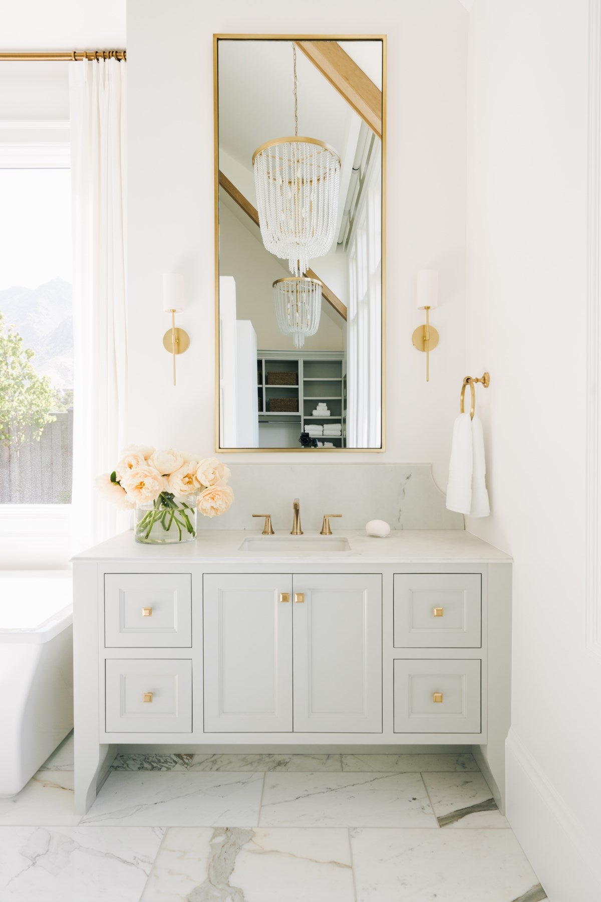 Olivia Wall Sconce LIGHTING - sconce Hudson Valley Lighting