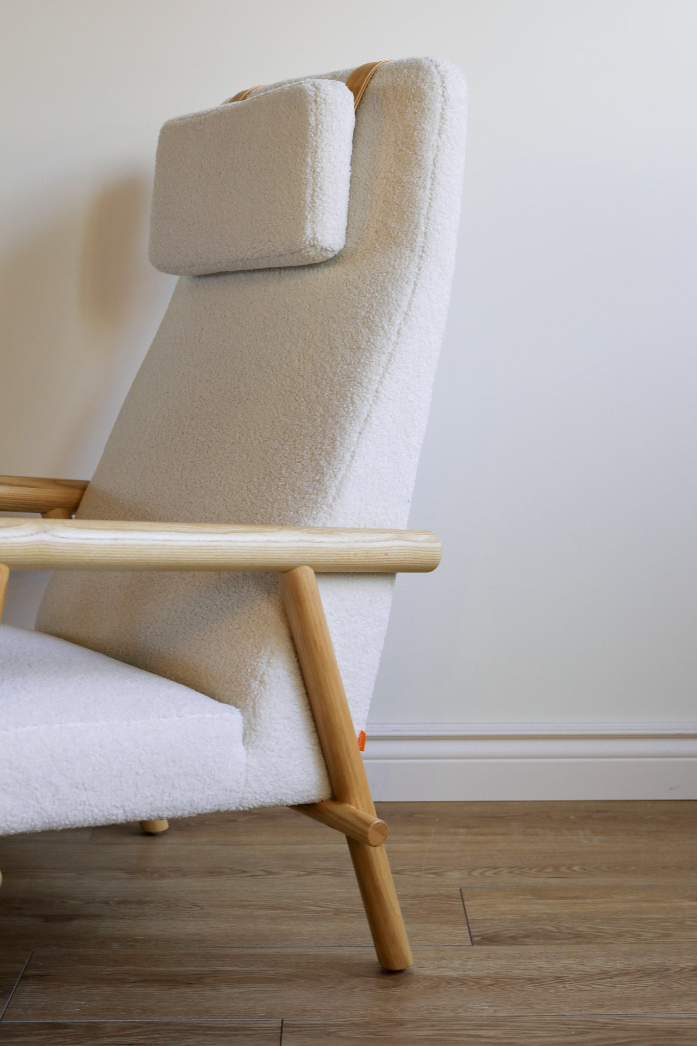 Gus* Modern Labrador Chair 3 - FURNITURE - chair Gus